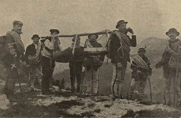 Tatrzańskie Ochotnicze Pogotowie Ratunkowe transportuje rannego w 1912 roku