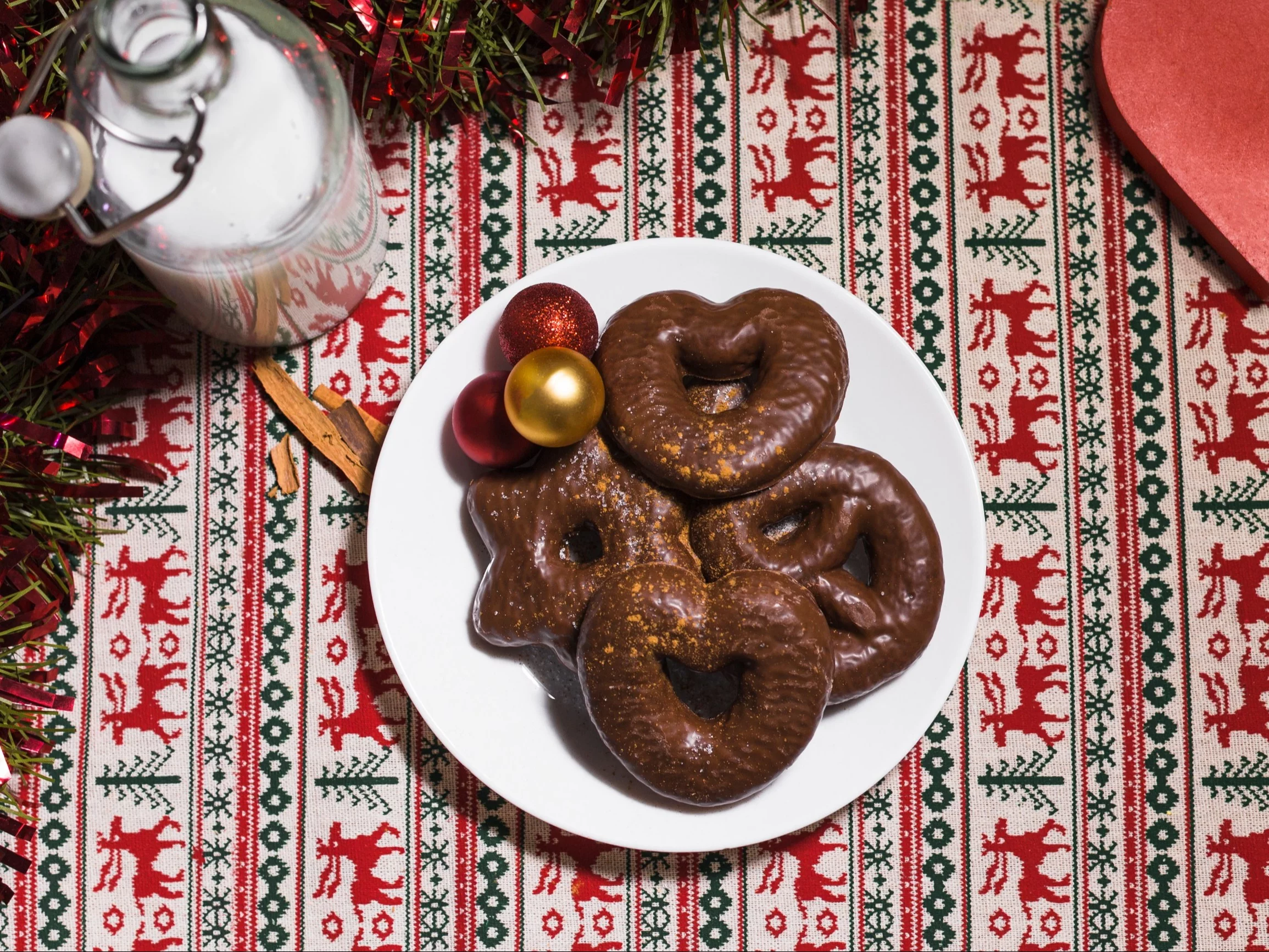 Te czekoladowe pierniczki nie idą mi w boczki. Robię je w 20 minut i jem nie tylko w Święta