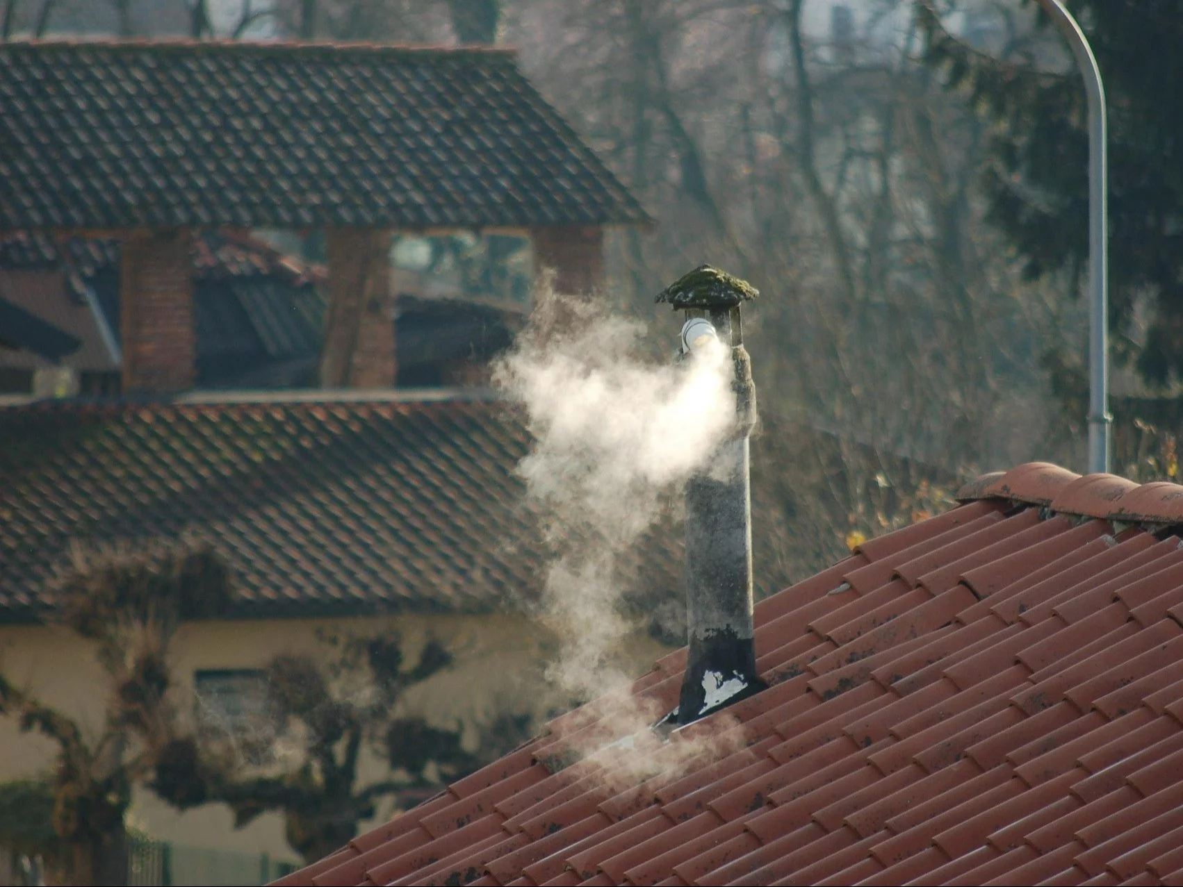 Od 2026 roku całkowity zakaz palenia w starych piecach