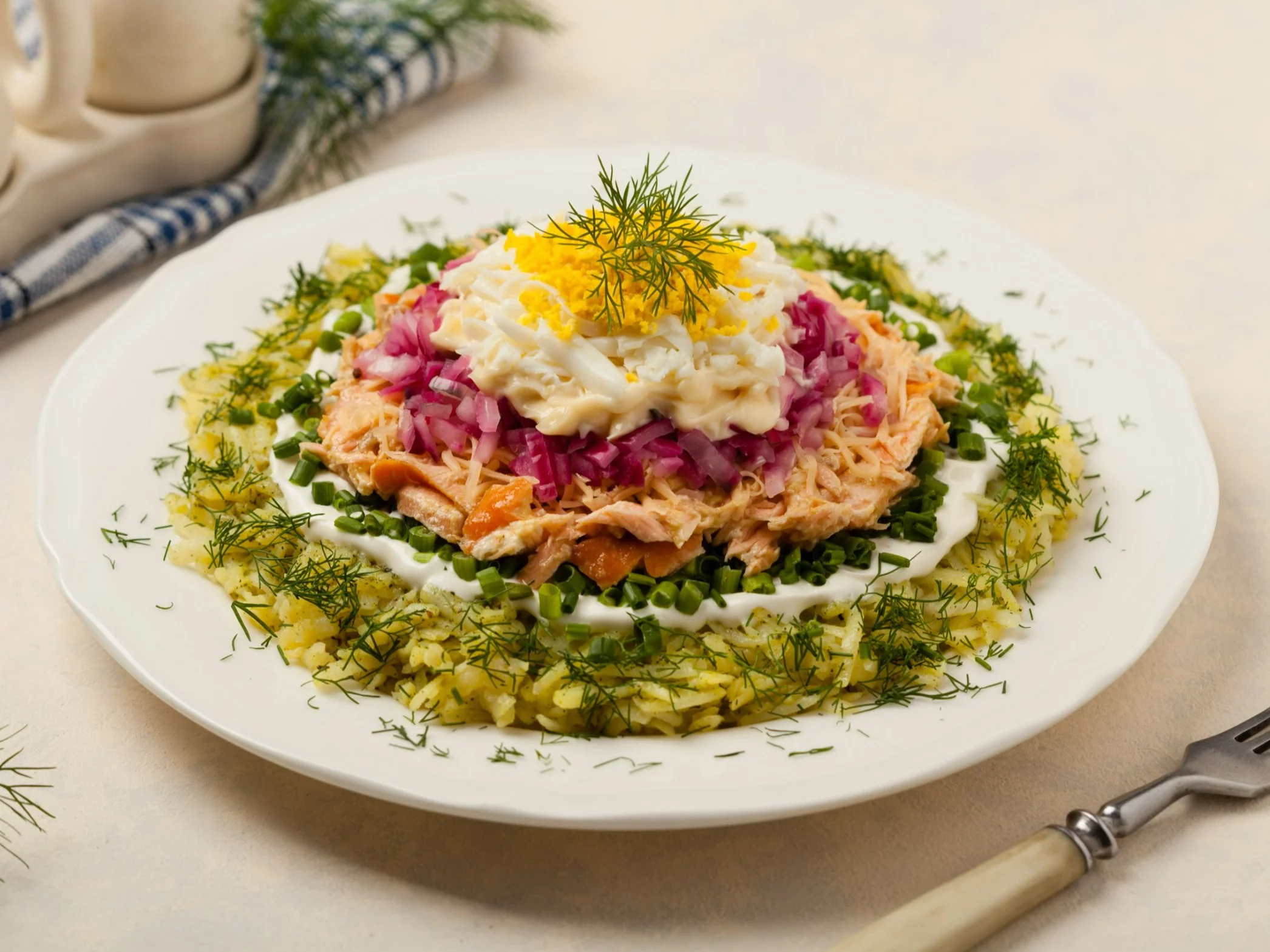 Wigilijna sałatka Mimoza