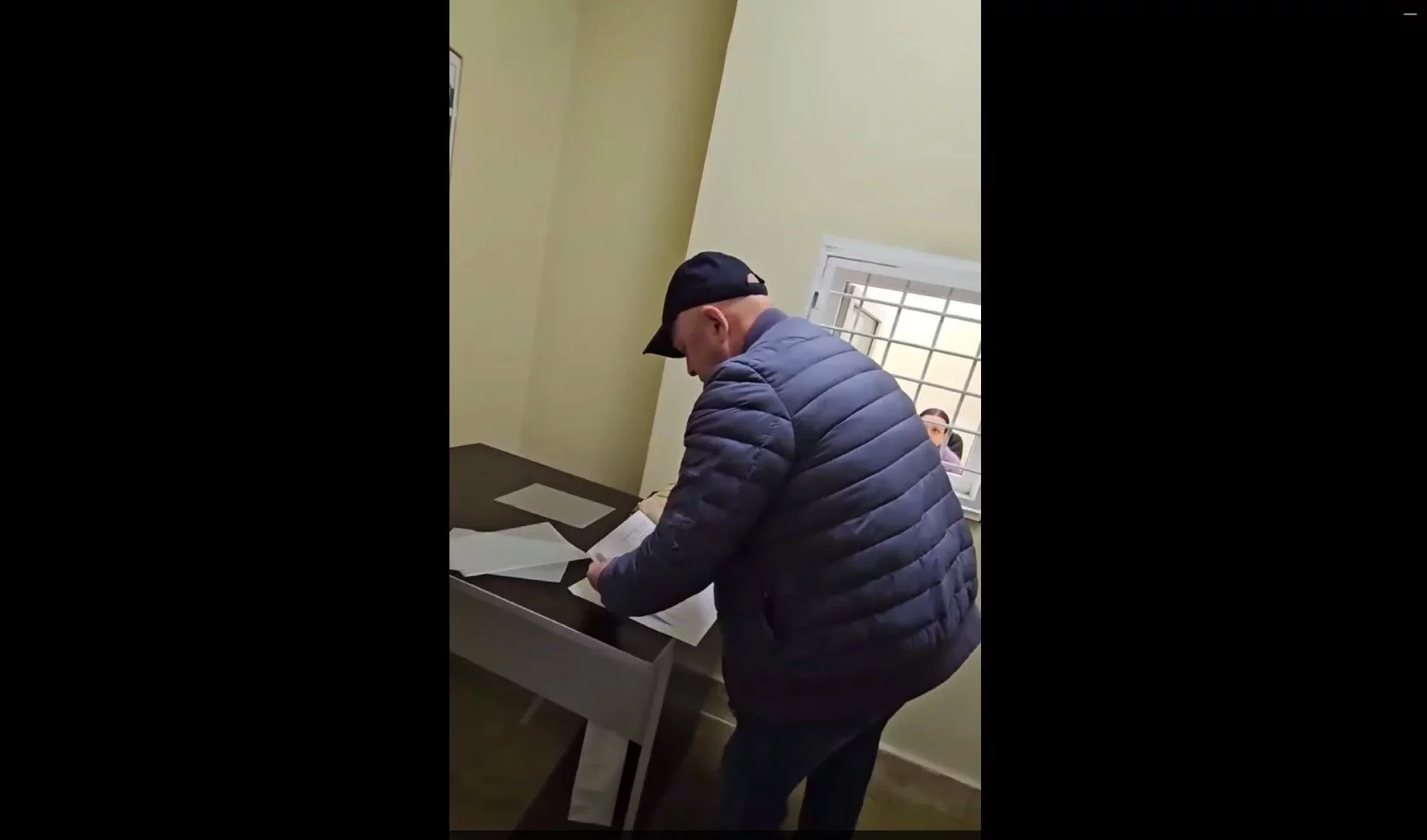Jewgienij Prigożyn przyszedł z dokumentami do siedziby rosyjskiego MON