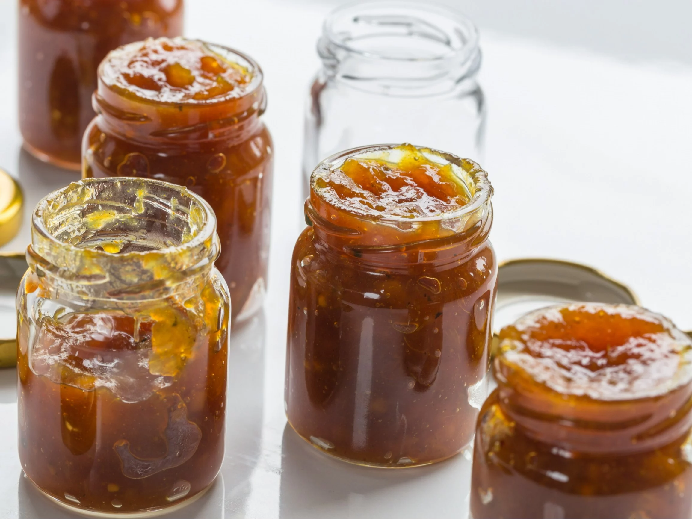 Chutney z ananasa i cebuli