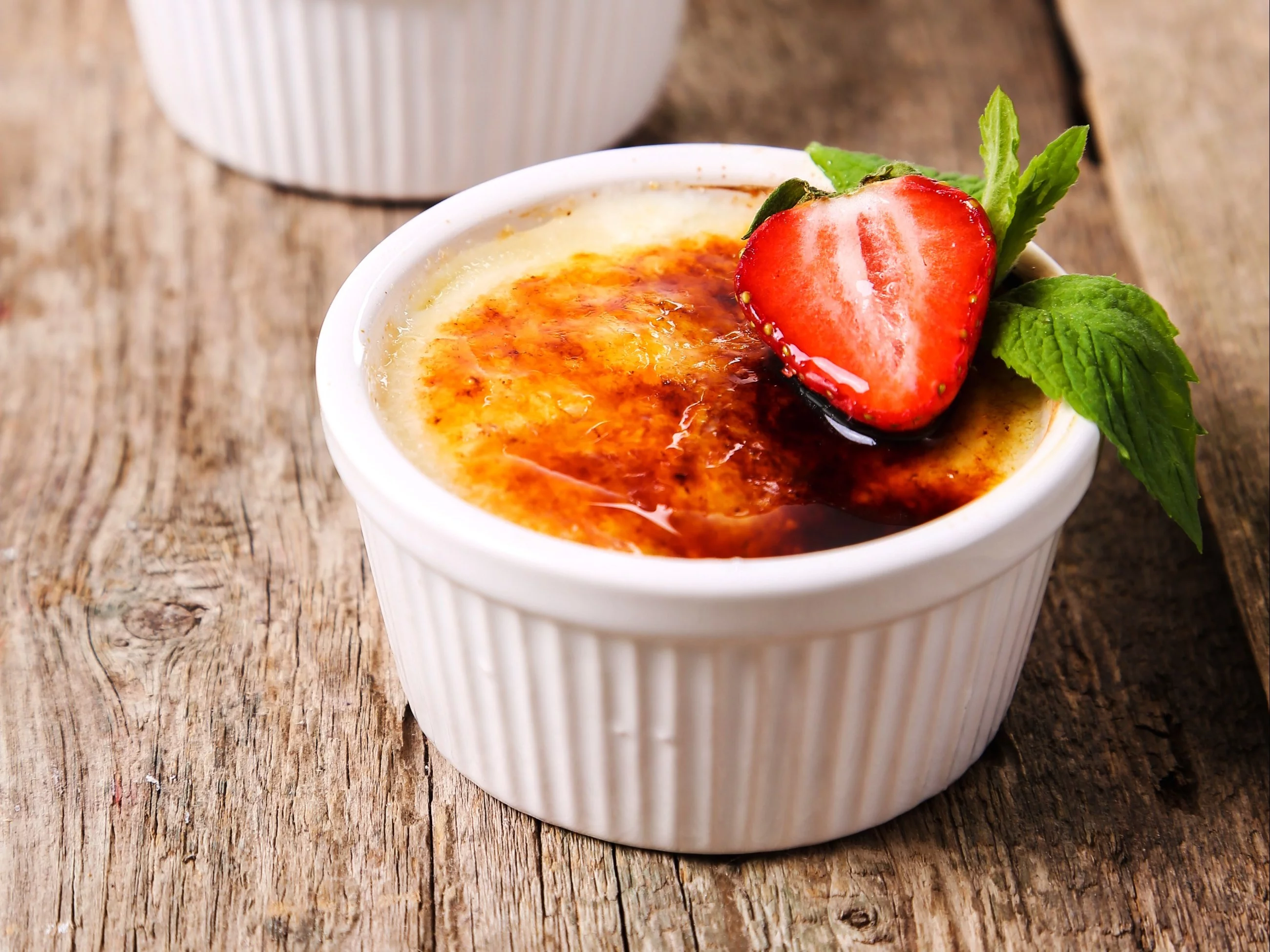 Deser a'la creme brulee