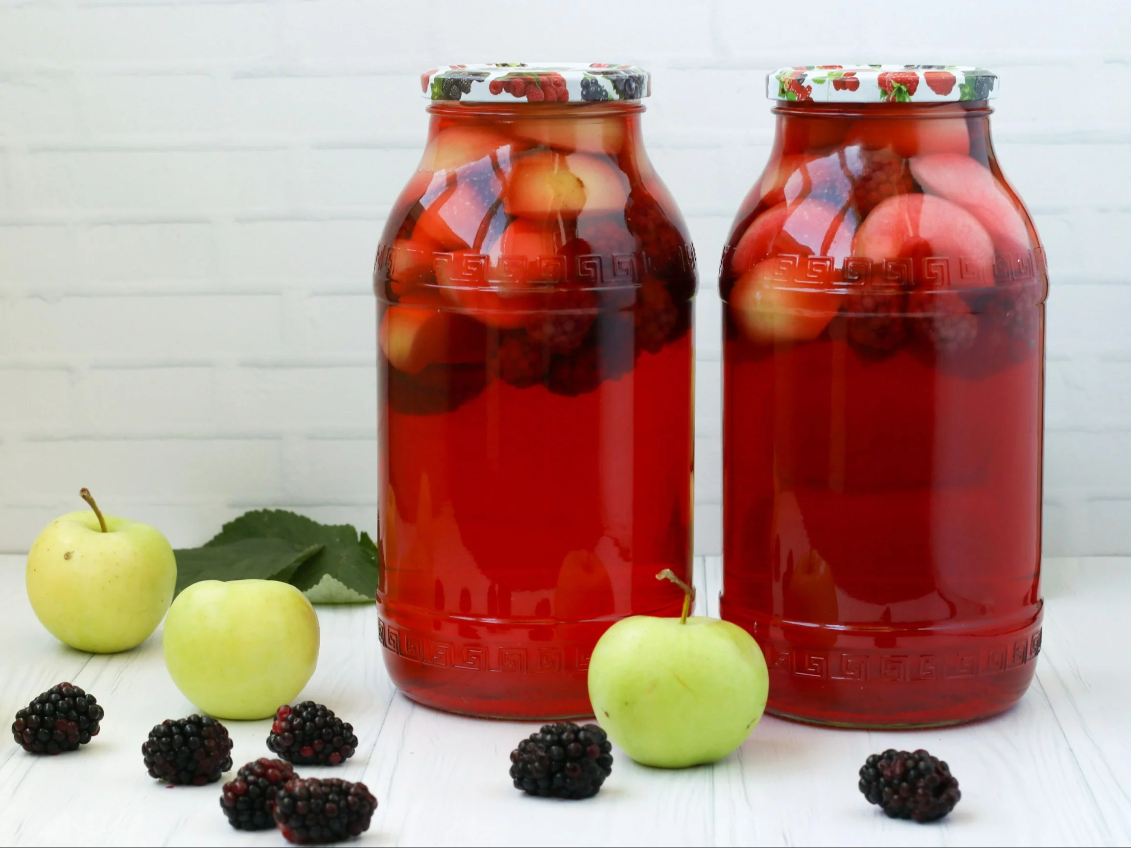 Kompot jeżynowo-jabłkowy