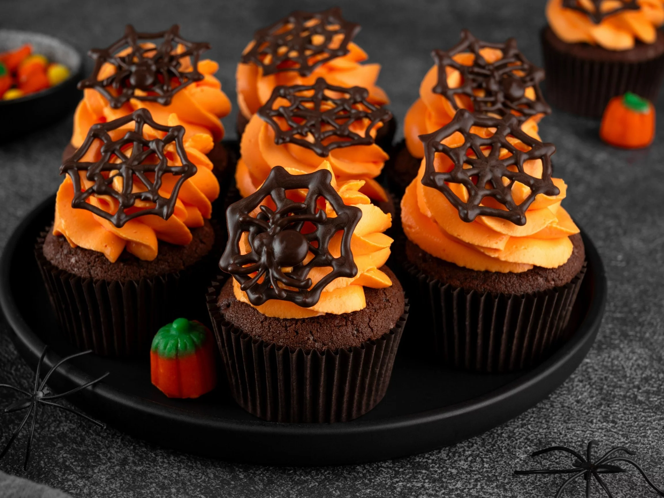 Ten produkt coraz częściej kupujemy przed Halloween. Liczby nie kłamią