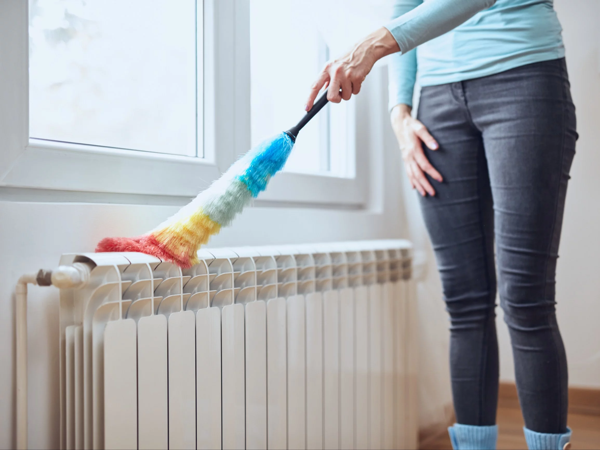 Czysty grzejnik szybciej oddaje ciepło i pracuje znacznie efektywniej, obniżając koszty ogrzewania