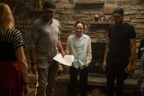 Kadr z planu serialu „The Umbrella Academy”