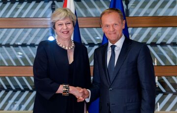 Theresa May i Donald Tusk