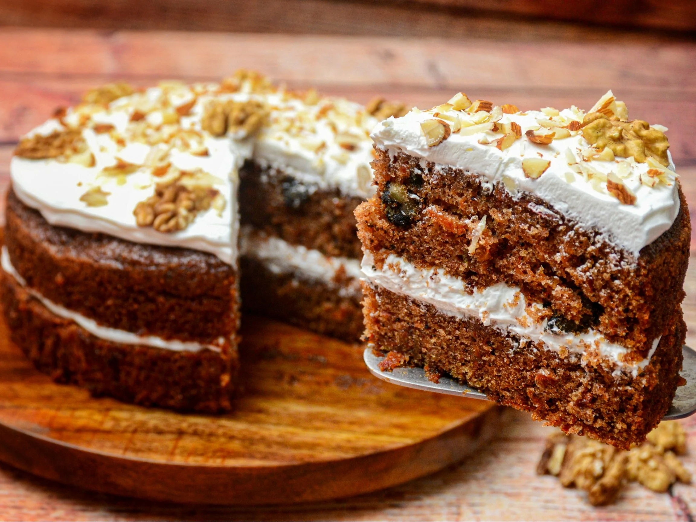 Ciasto marchewkowe z kremem z serka