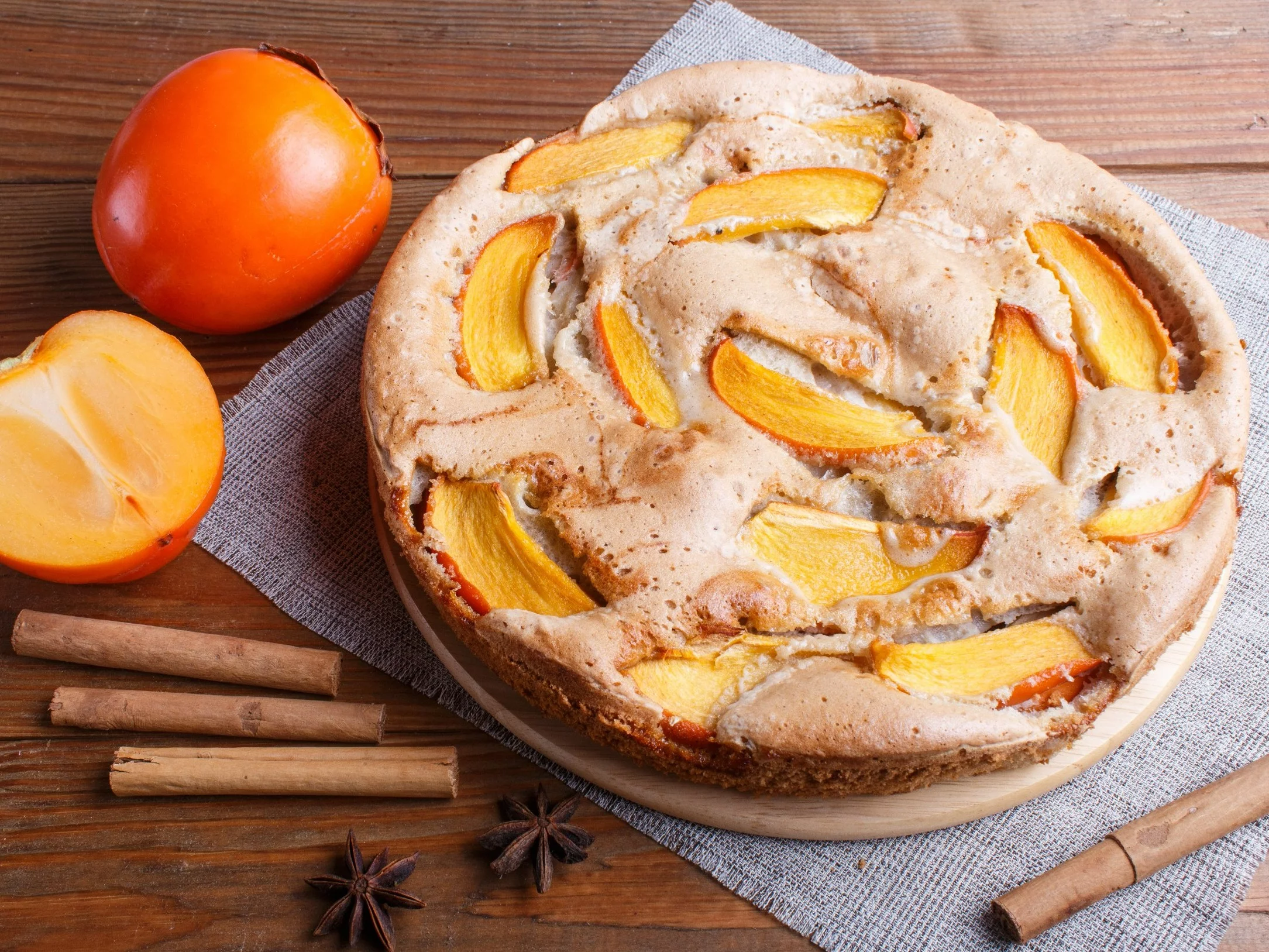 Ciasto z kaki i bezą