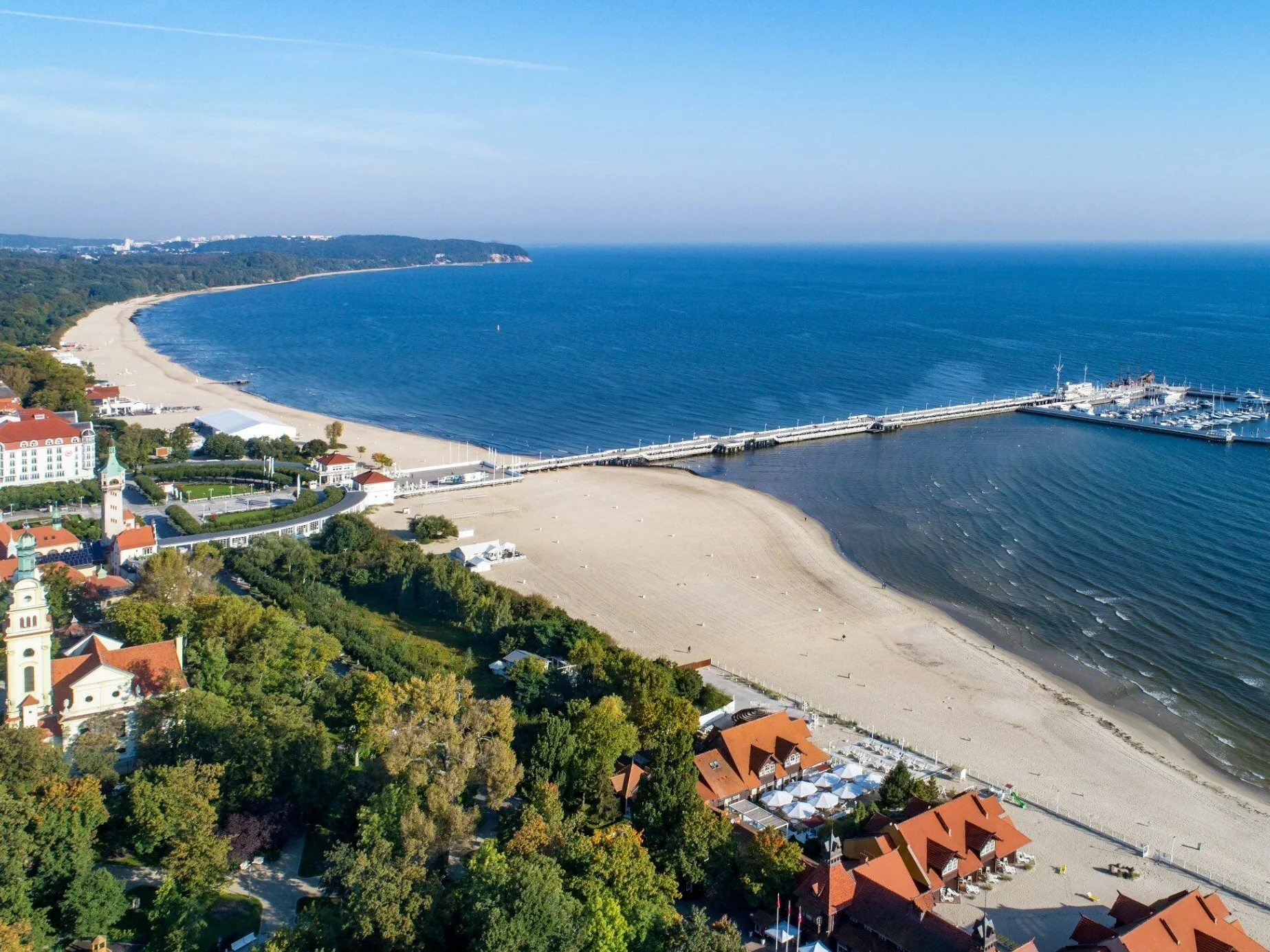 To zejście nad polskim morzem prosiło się o remont. Prace ruszyły