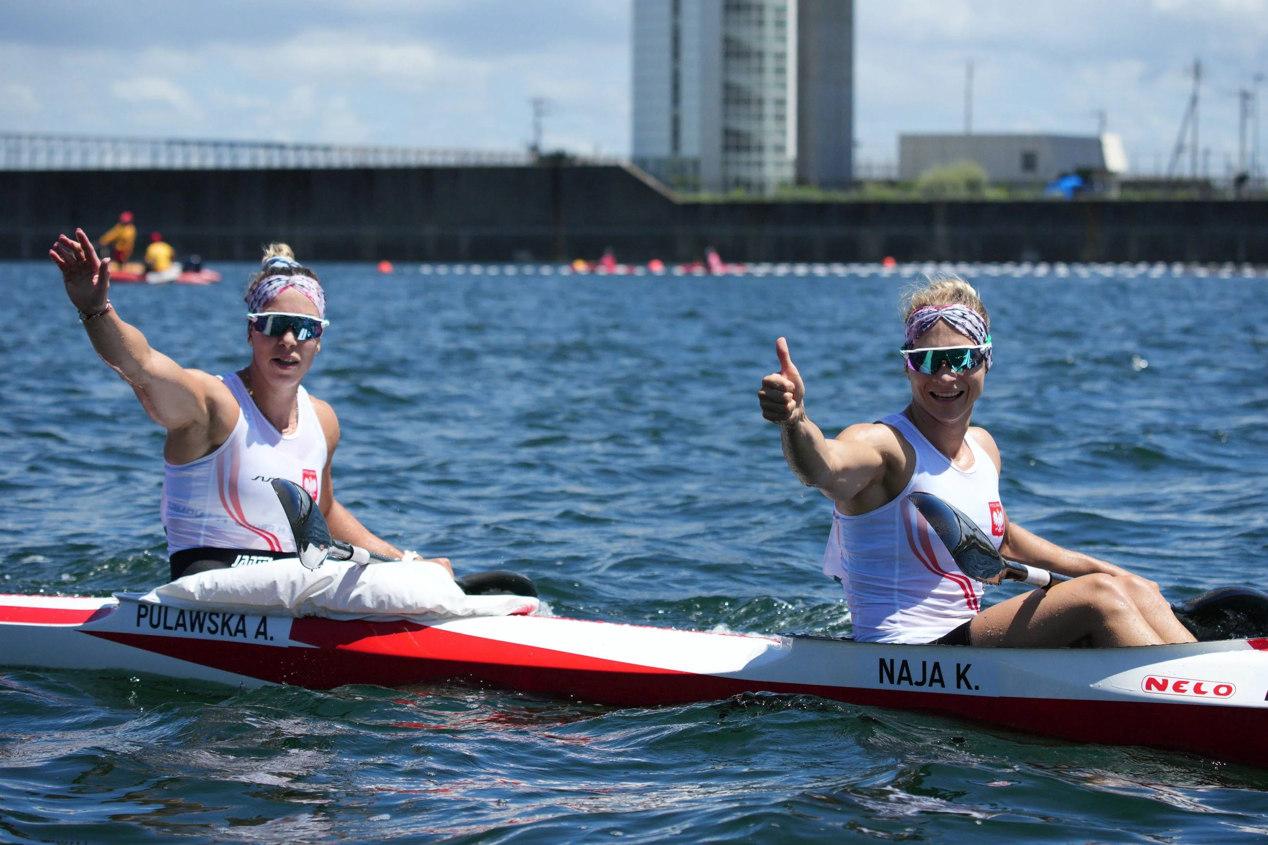 Karolina Naja i Anna Puławska