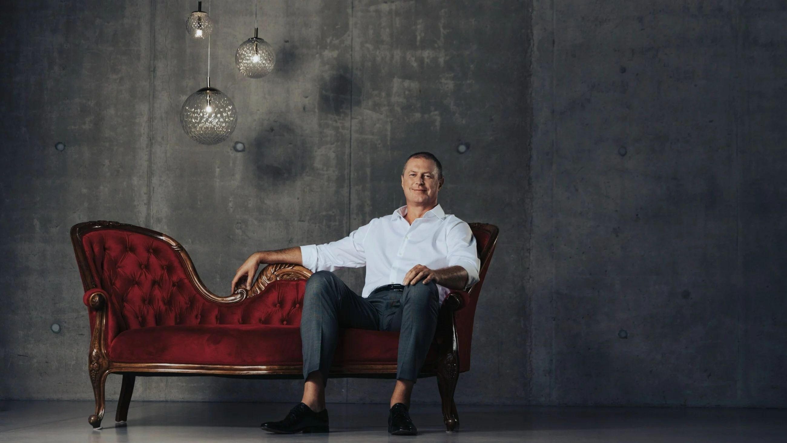 Tomasz Krywult, TK Lighting