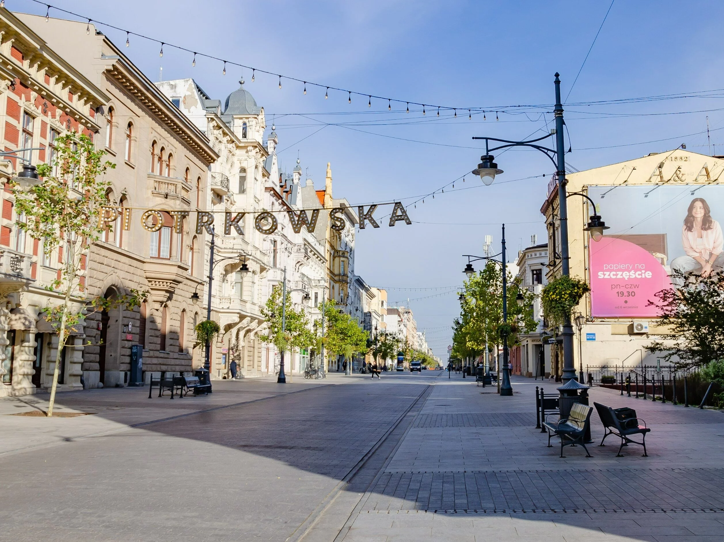 Tortury w centrum miasta. „Próbowali mu odciąć palec”