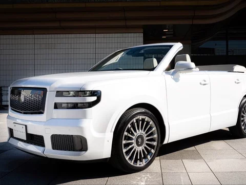 Nowa Toyota Century jako kabriolet