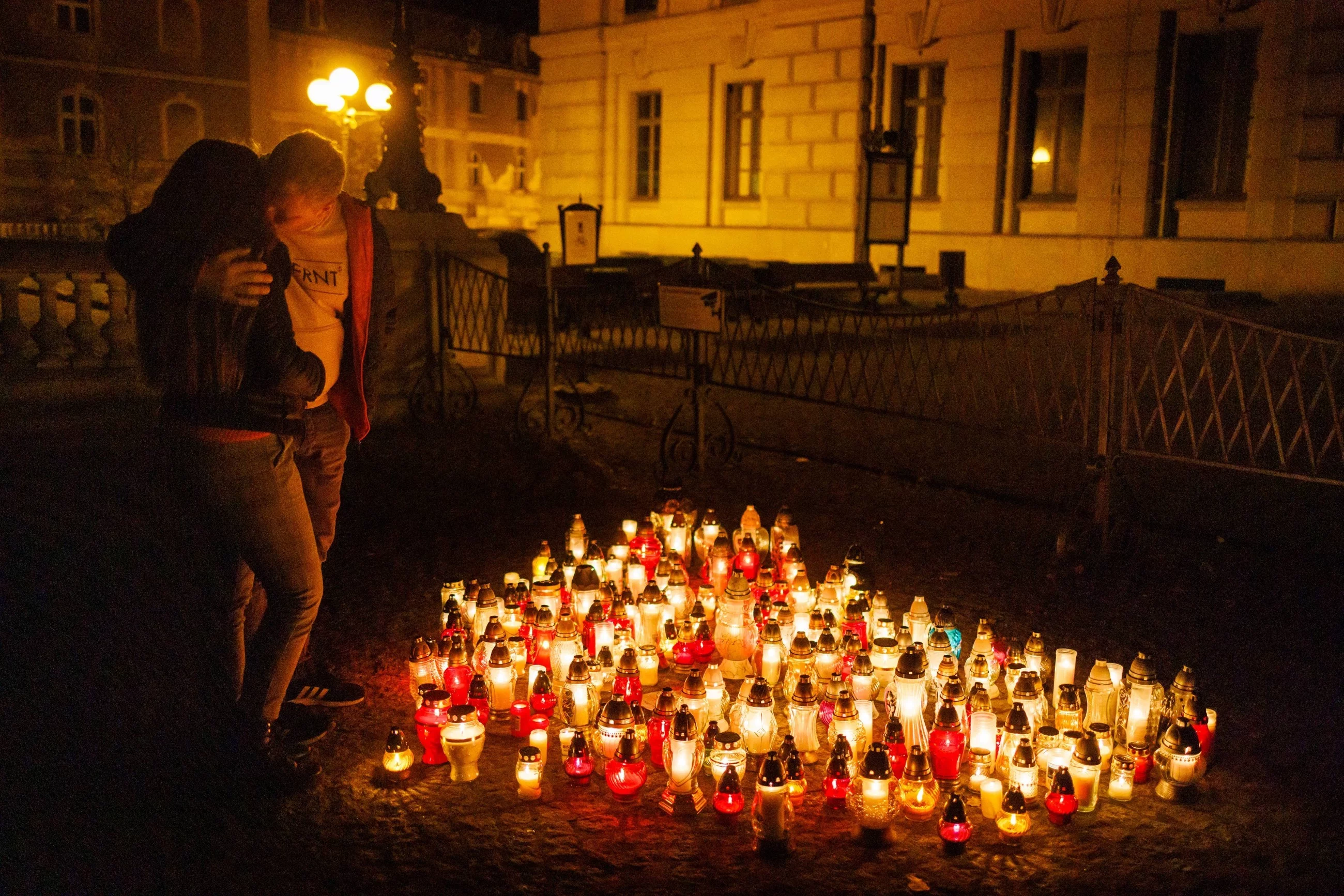 Mieszkańcy Pszczyny upamiętnili śmierć 30-letniej Izabeli