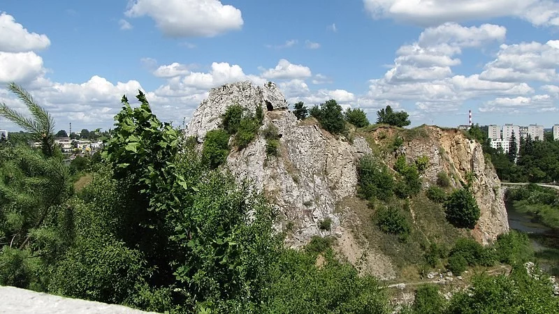 Kadzielnia – Skałka Geologów