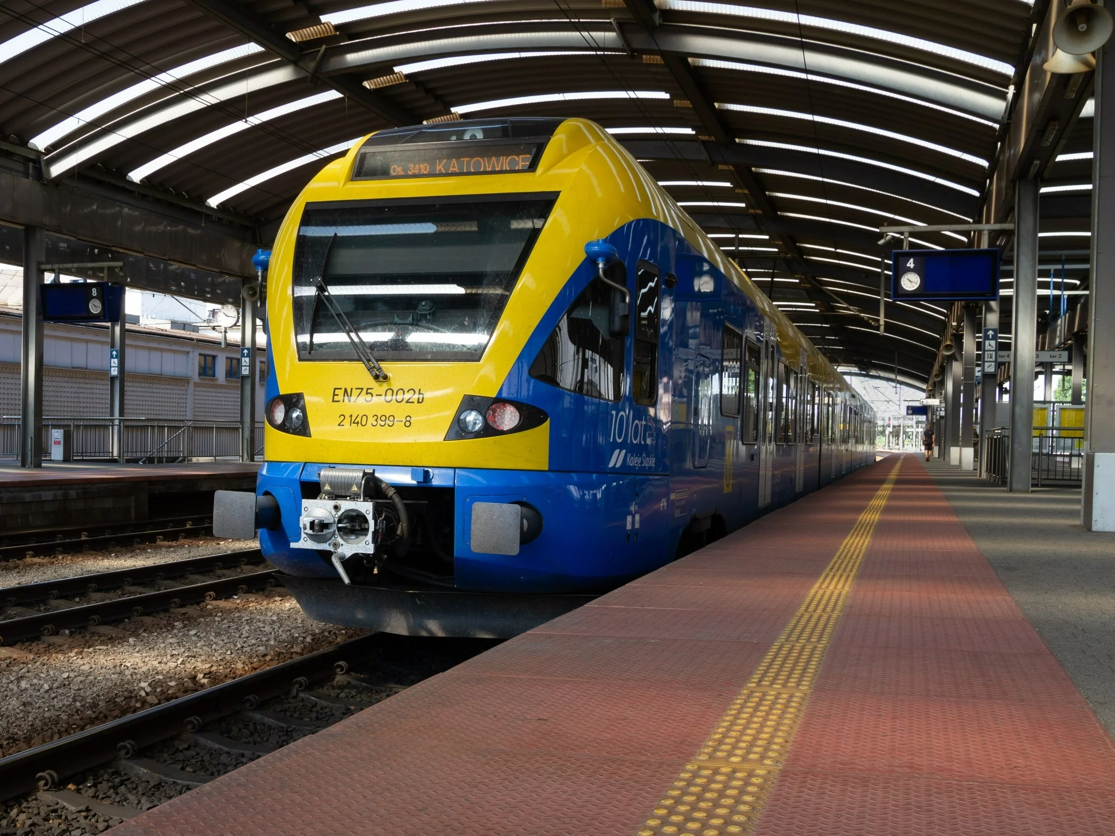 Tragiczny wypadek na Śląsku. Ruch pociągów wstrzymany