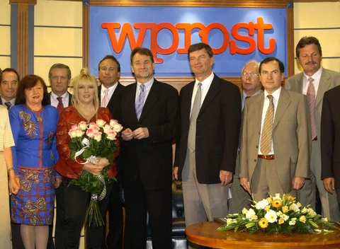Największe zagęszczenie polskich milionerów na mkw., czyli spotkanie z cyklu „Sushi z najbogatszymi”
w redakcji „Wprost” z 2003 r. Na zdjęciach m.in. Jan Kulczyk, Jan Wejchert, Zbigniew Komorowski, Wojciech Soszyński, Anna Podniesińska