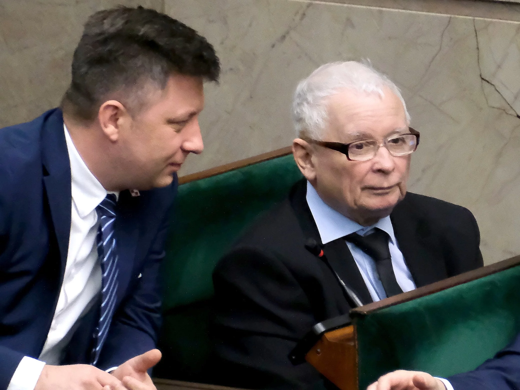 Trzech europosłów wyrzuconych z PiS. Michał Dworczyk zabrał głos