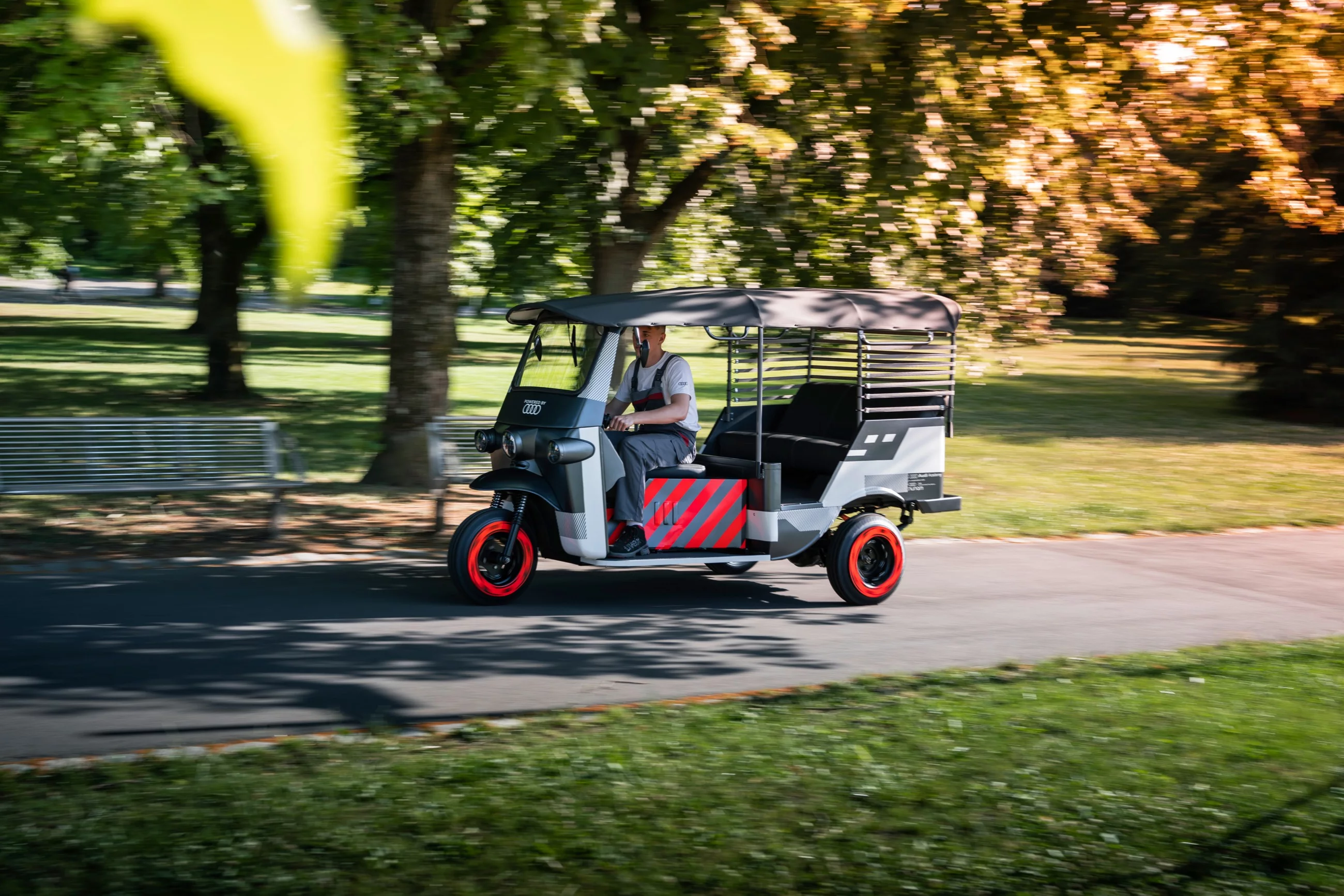 Riksze skonstruowane z używanych akumulatorów samochodów elektrycznych