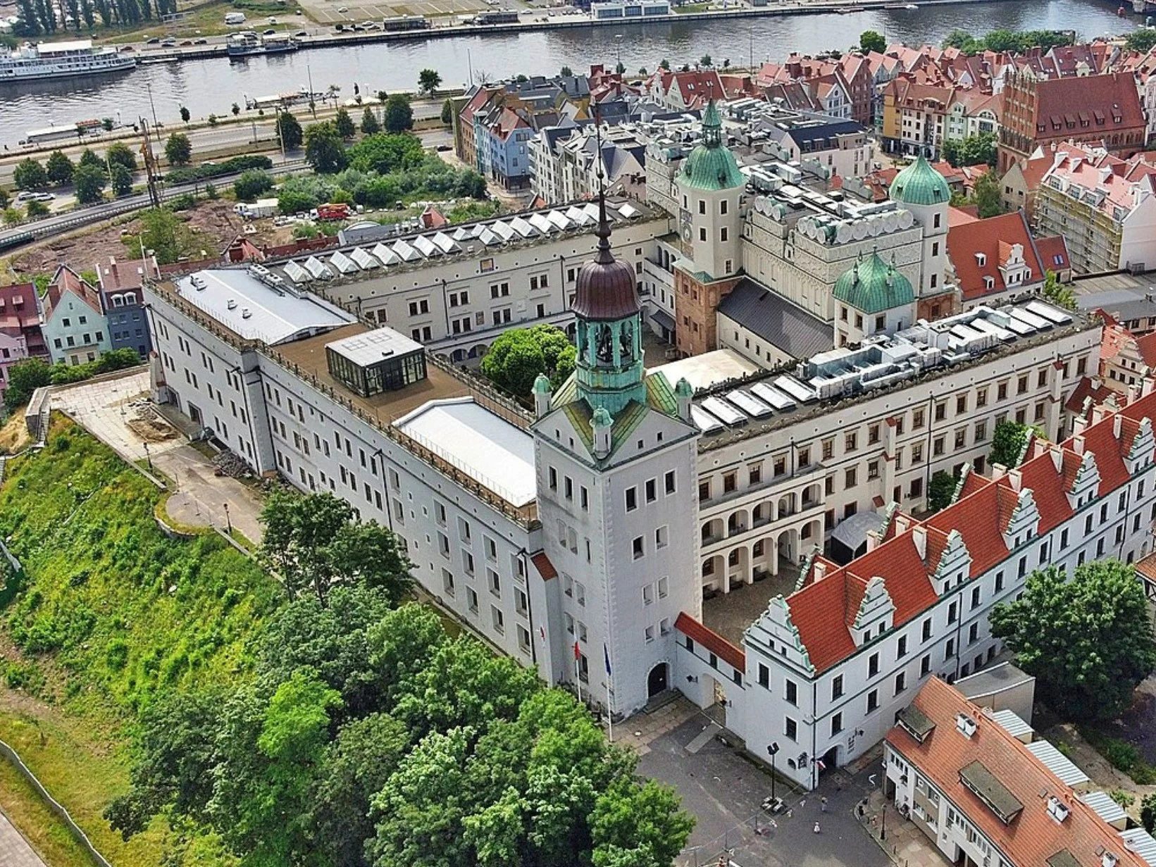 Polacy mogą zwiedzać piękną atrakcję. Trzeba było czekać na to 8 lat