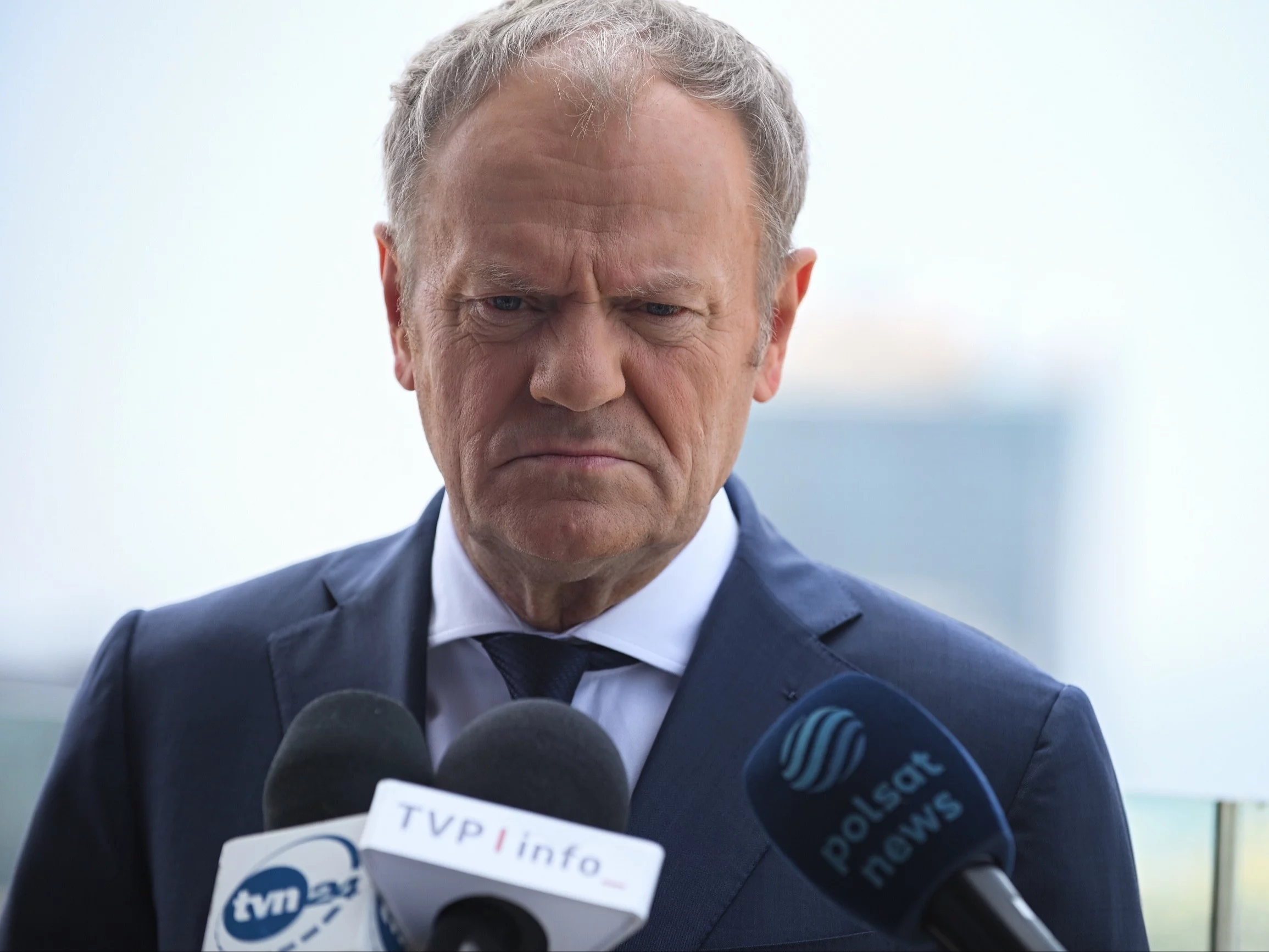 Strój Papy wywołał oburzenie. Tak premier pojawił się w Angoli