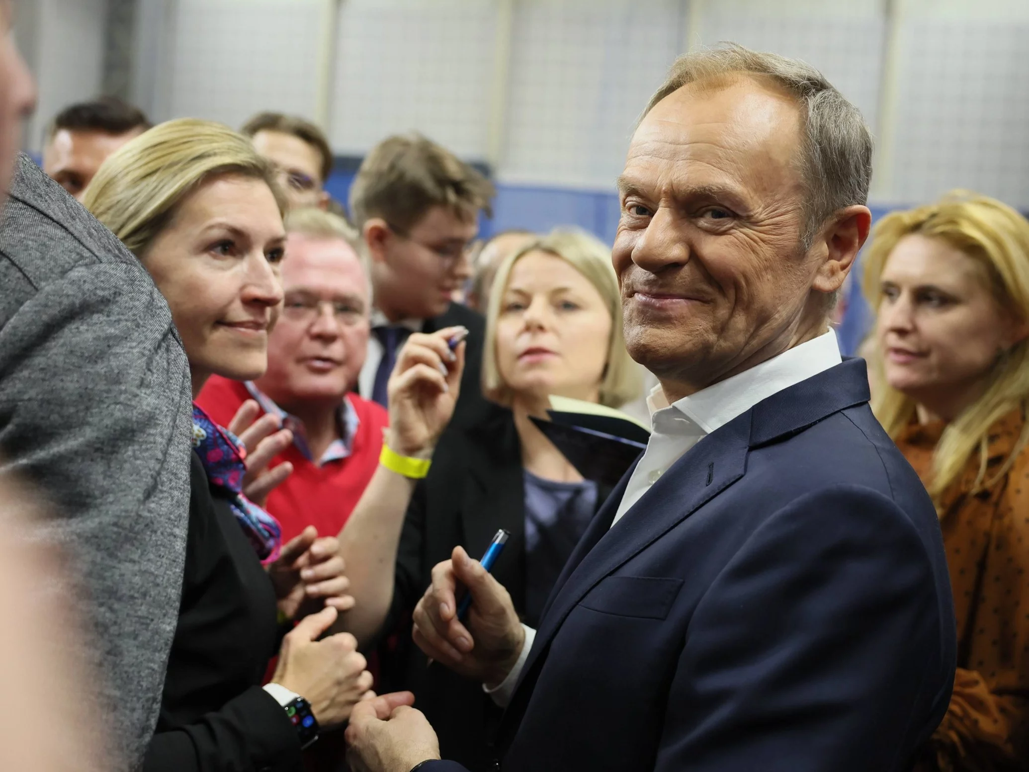 Donald Tusk podczas spotkania z mieszkańcami w Bytomiu