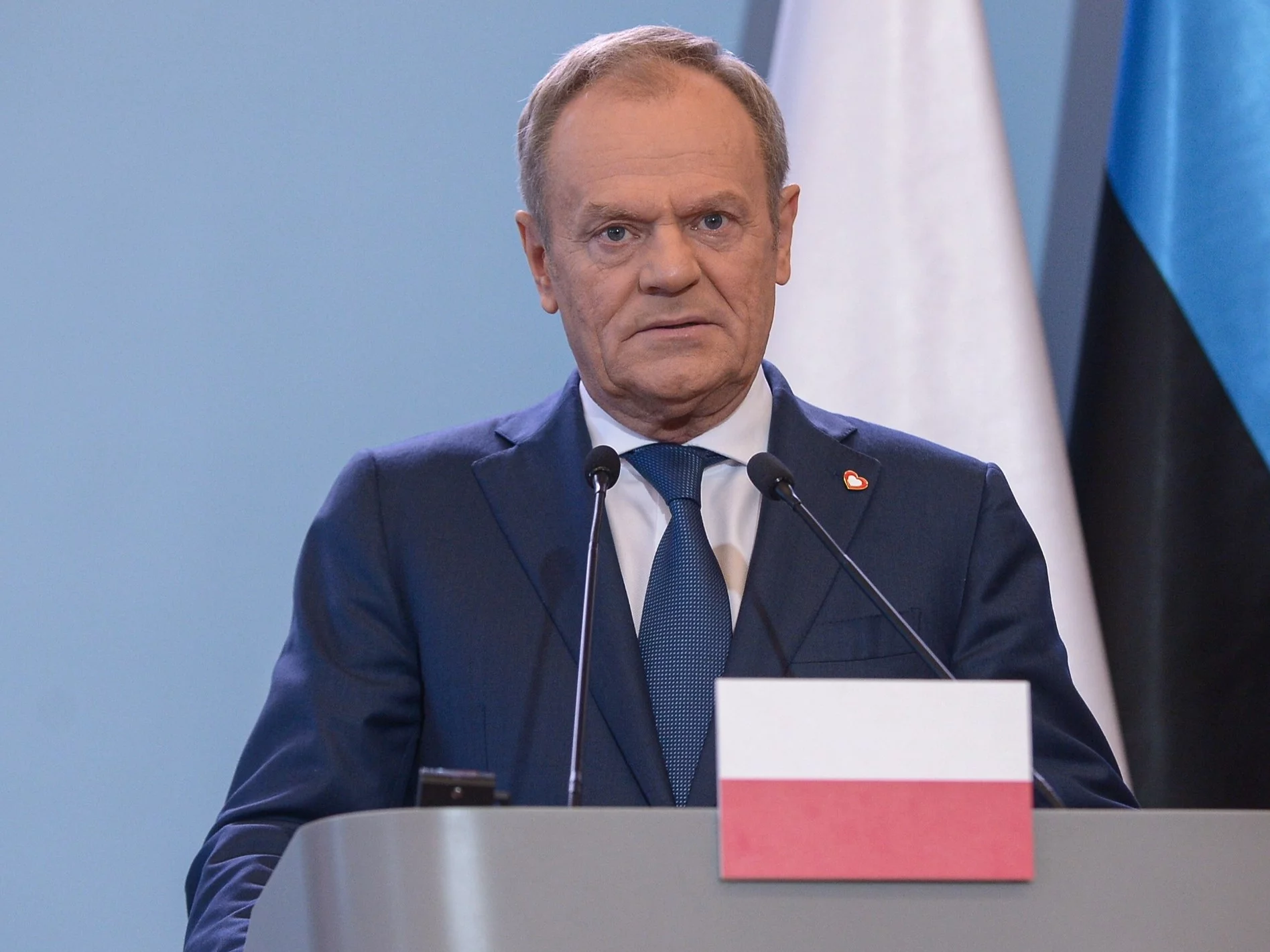 Premier Donald Tusk podczas konferencji w KPRM