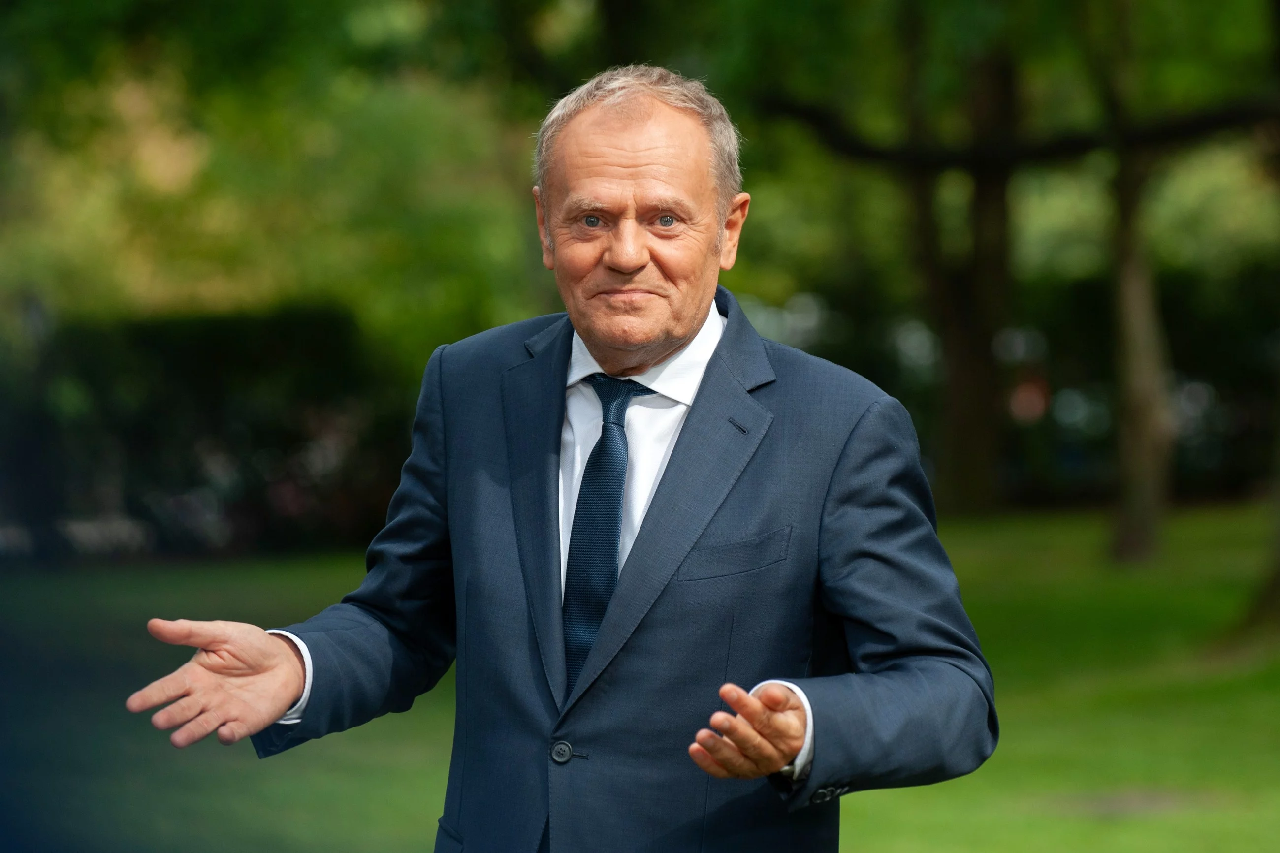 Tusk ograł prezydenta, ale przesadził. „To nie przystoi premierowi” – Wprost Tusk ograł prezydenta, ale przesadził. „To nie przystoi premierowi” – Wprost
