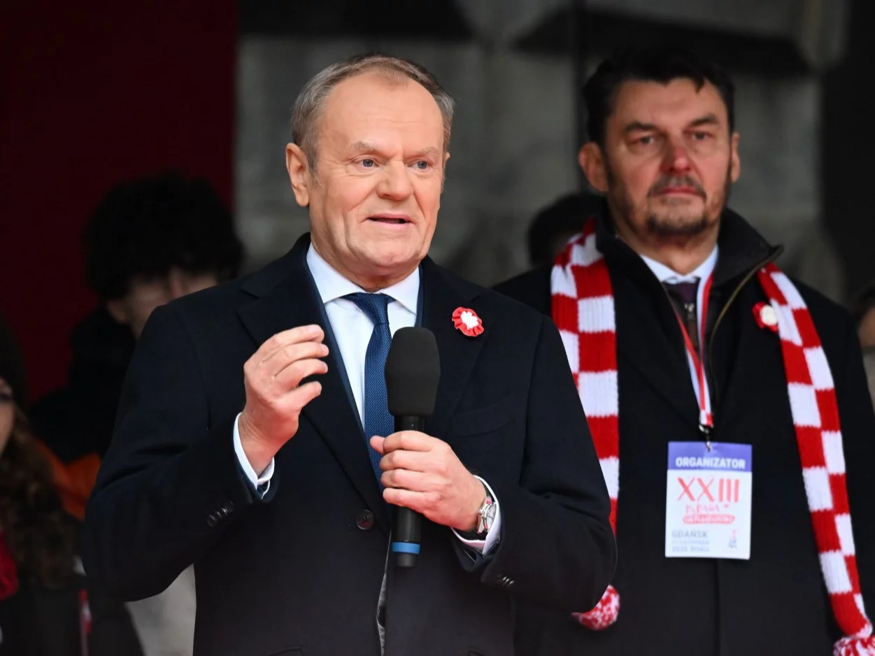 Tusk świętuje 11 listopada w Gdańsku. Tak przyjęli go mieszkańcy