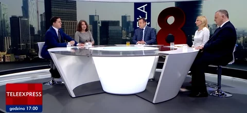 "Minęła 8"