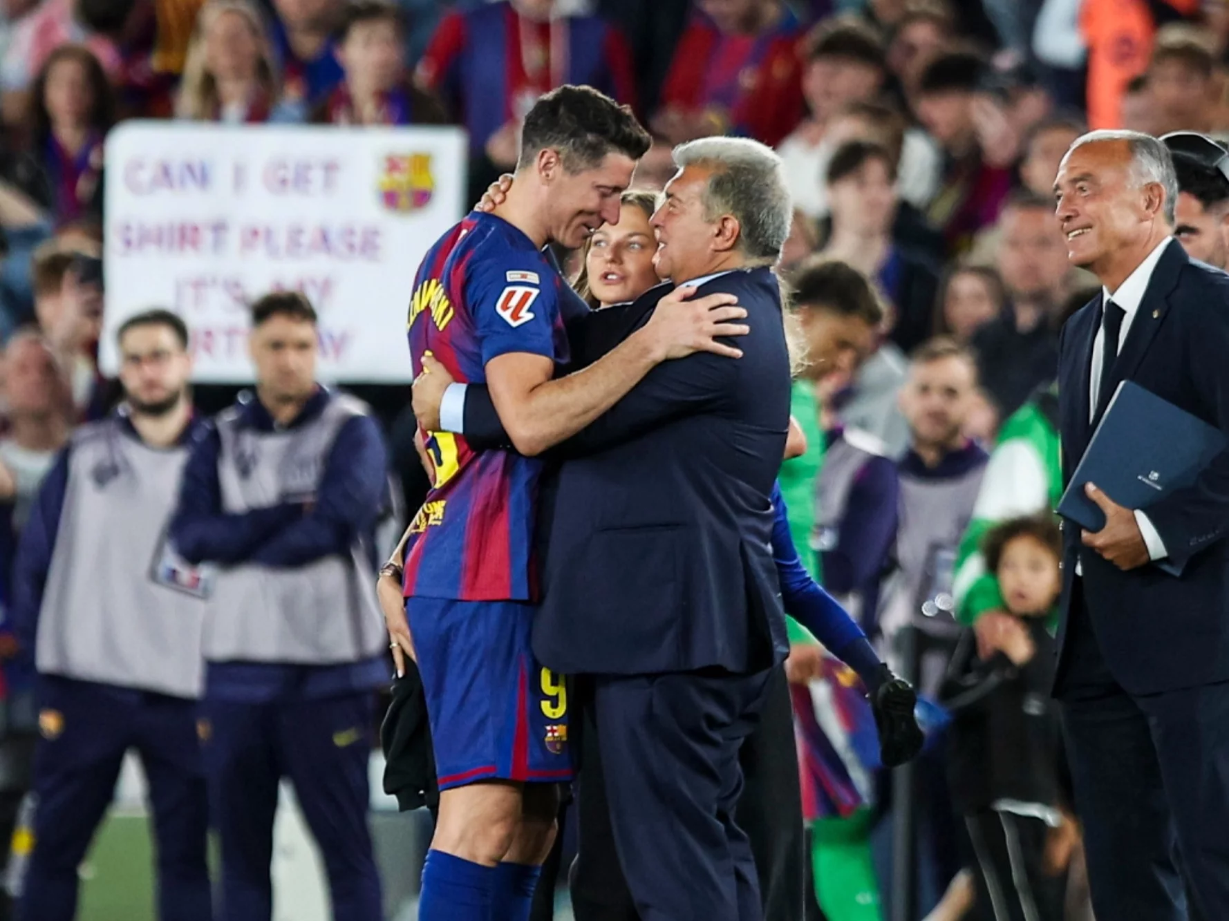 Tyle kosztuje strata Roberta Lewandowskiego. A gdzie leży prawda? – La Liga – Sport Wprost Tyle kosztuje strata Roberta Lewandowskiego. A gdzie leży prawda? – La Liga – Sport Wprost