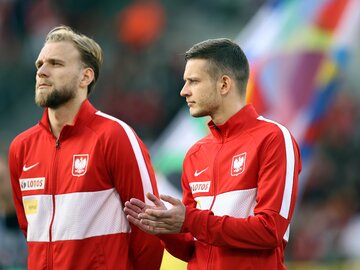 Tymoteusz Puchacz (L) i Sebastian Szymański (P)