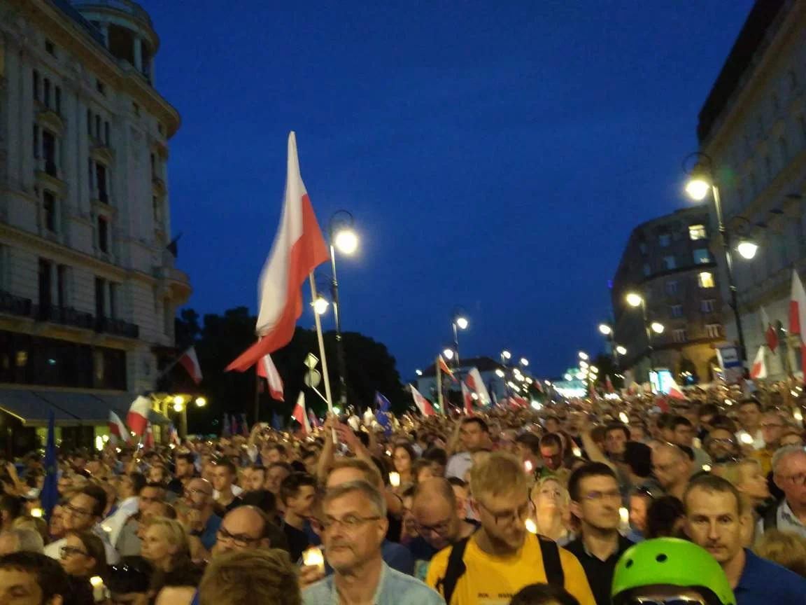 Protest przed Pałacem Prezydenckim