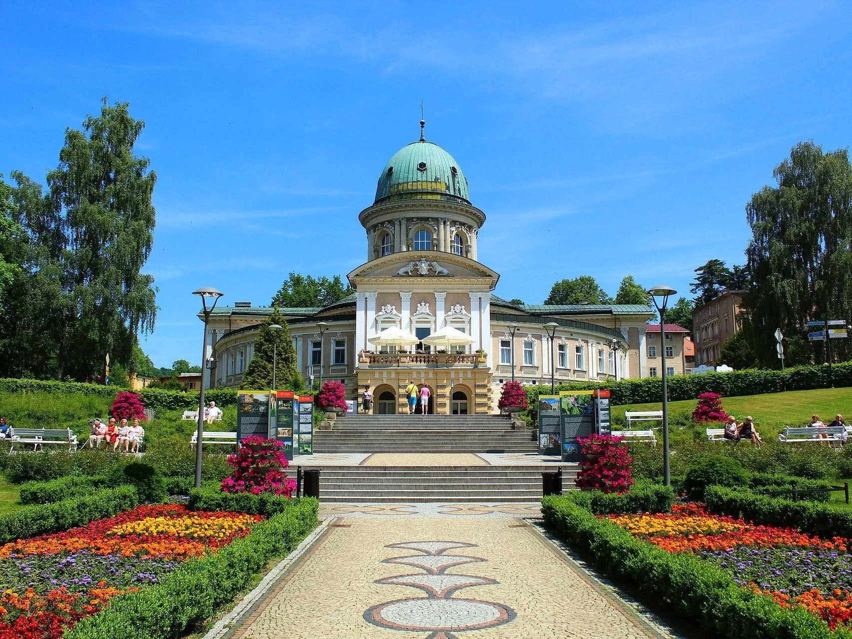 Sanatorium w Lądku-Zdroju