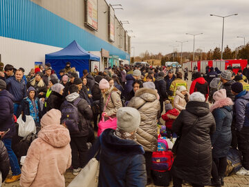 Uchodźcy przy przejściu w Korczowej