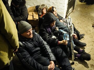 Uchodźcy ukrywający się w Ławrze Świętogórskiej