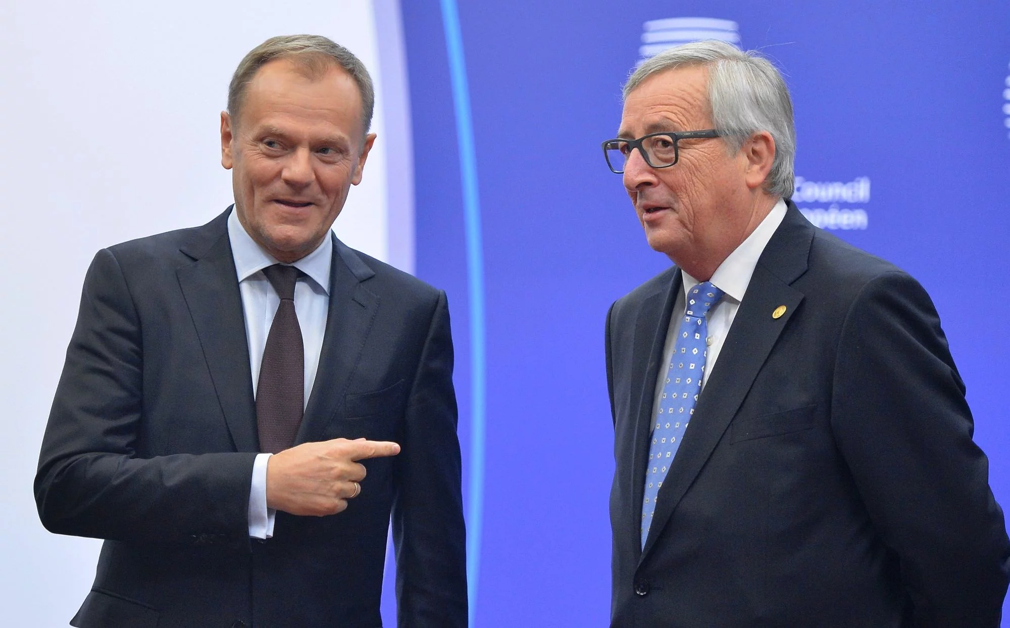 Donald Tusk i Jean-Claude Junkcer