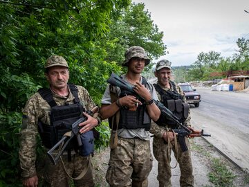 Ukraińscy żołnierze w Siewierodoniecku. Zdjęcie poglądowe.