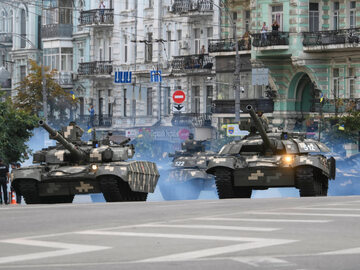 Ukraińskie czołgi w Kijowie