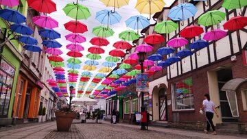 Ulica parasoli w Połczynie-Zdroju