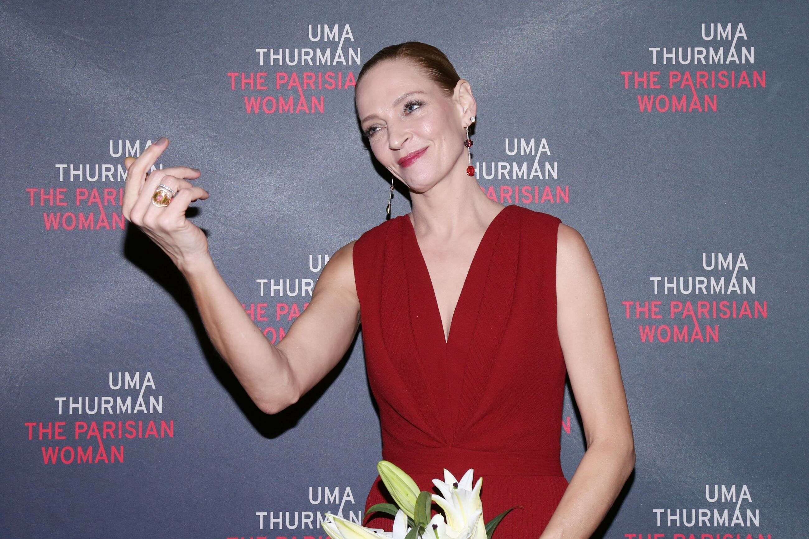 Uma Thurman szerelmes: egy vezérigazgatóval bonyolódott románcba a világhírű színésznő