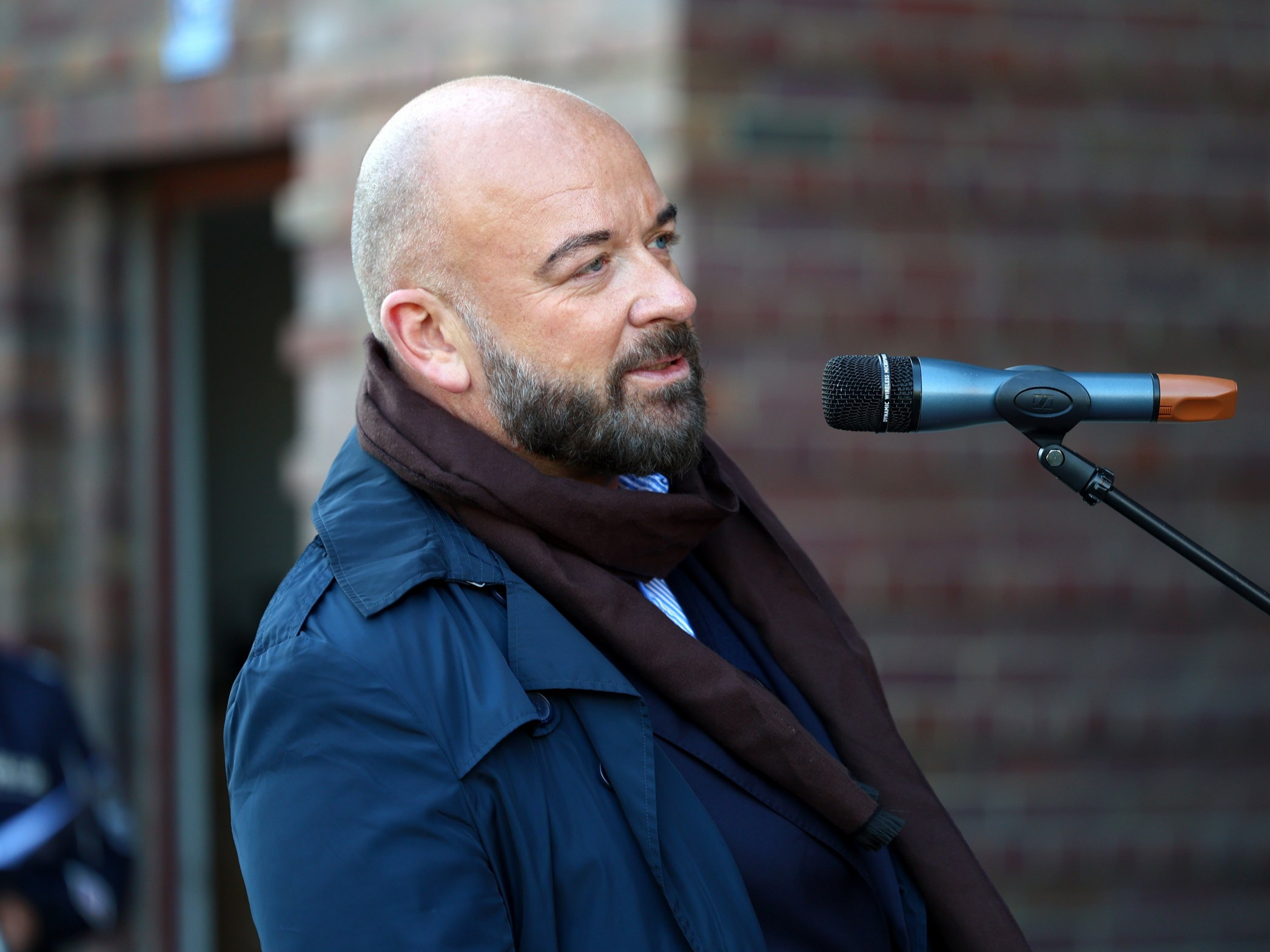 Jacek Sutryk oburzony „przekroczeniem kolejnej granicy”. Podjął kroki prawne