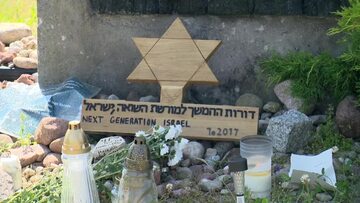 Uroczystości w 76. rocznicę mordu Żydów w Jedwabnem