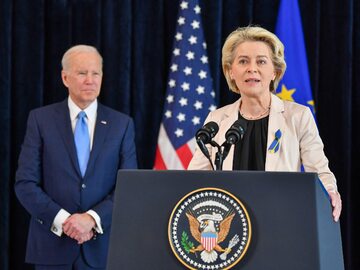 Ursula von der Leyen i Joe Biden