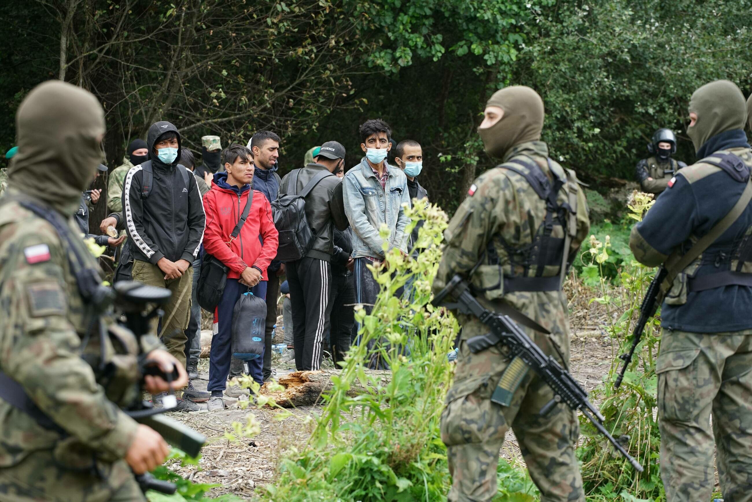 Zalewska o sytuacji na granicy: Z komunikatów nie wynika, by ktoś był chory - Vimarsana News