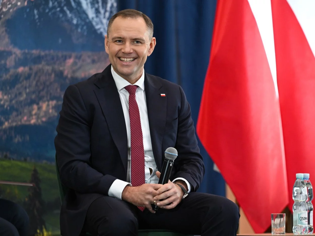 Nawrocki podpisał „1000 plus” dla polskich rodzin? Wyjaśniamy, o co chodzi