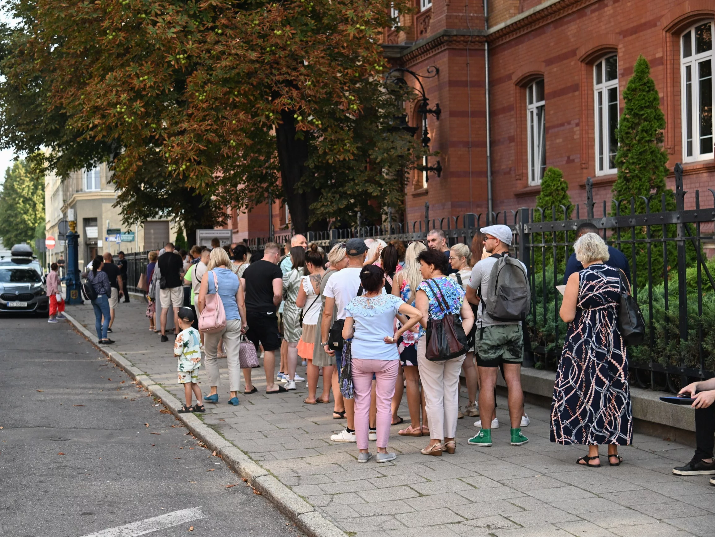 Kolejka po zaświadczenie o niekaralności