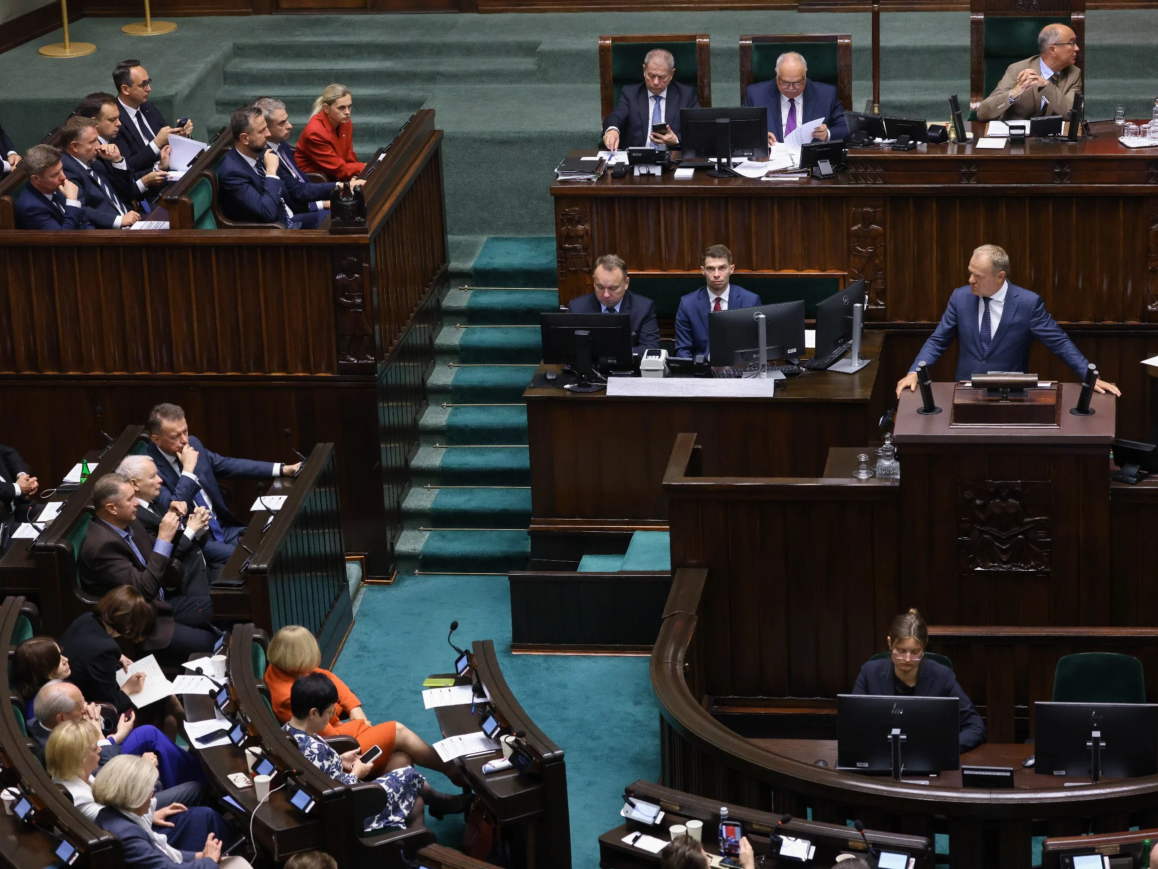Weto Nawrockiego utrzymane. Tusk przed głosowaniem ujawnił fragment zeznań